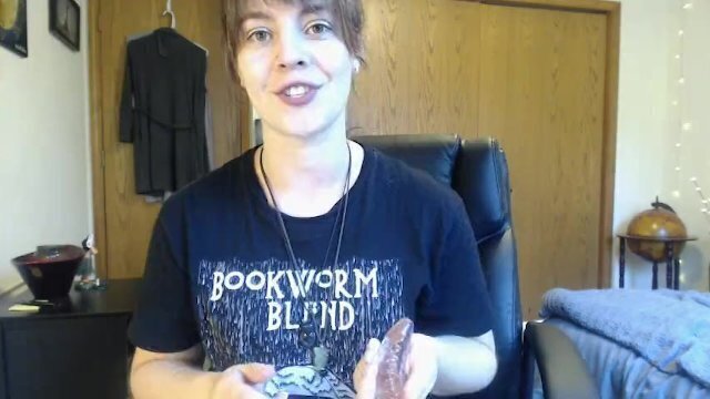 Review Glass Wand Factory