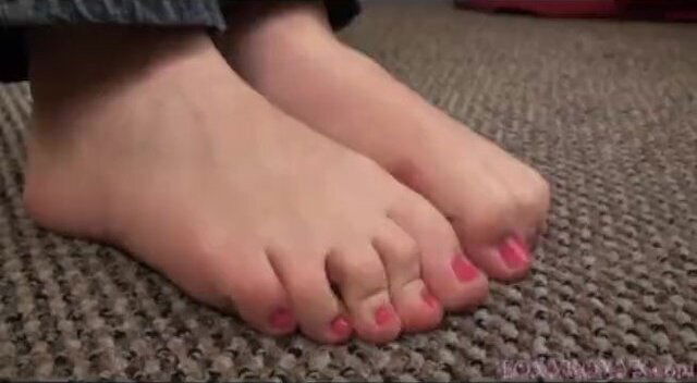 YOU WANNA LOOK AT MY FEET, DON'T YOU?