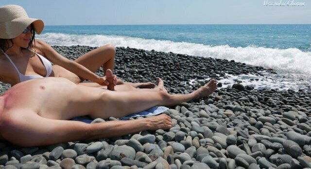 Young Stranger Made Handjob Wild Nude Beach, Public Dick Massage