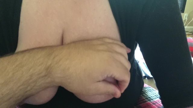 Enjoying voluptuous vixen's titillating talents eager oral exchange