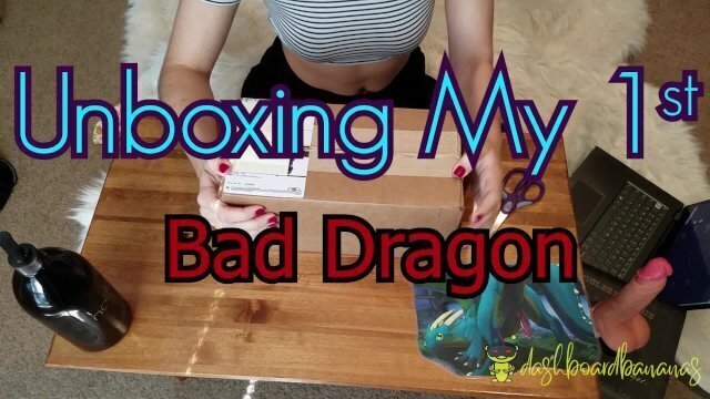 Unboxing Dragon! Nox, Squirt Cockatrice Lube
