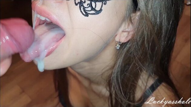 Amazing slobbering blowjob from stepmom with deep throat eating