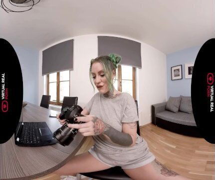 VirtualRealPorn.com naughty photoshoot