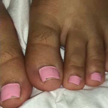 Cute Latina showing her cute feet while getting fucked