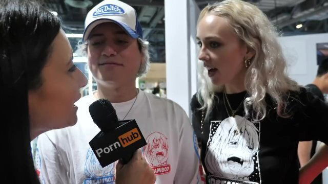 PORNHUB RILEY REID COMPLEXCON 2018