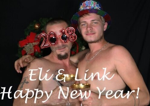 2 HAWT GUYS REMEMBERING THE YEAR & THEN BLOW EACH OTHER EATING CUM!!