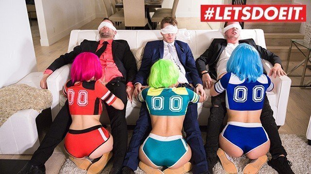 LETSDOEIT Kinky College Girls Share Their BoyFriends Cocks Orgy