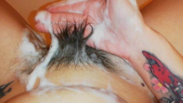 washing extreme hairy cunt