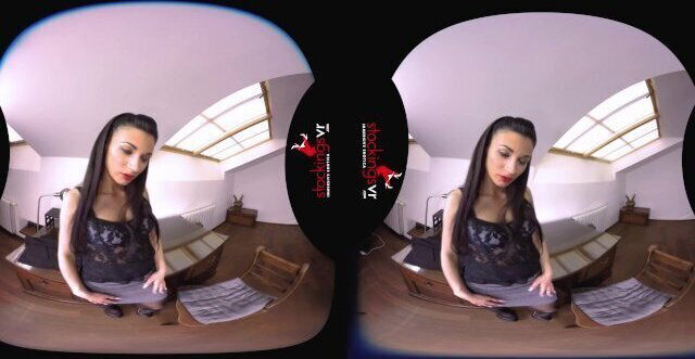 StockingsVR Secretary Striptease makes Under Collar