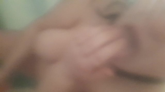 makes herself squeak!! princess fucks herself before daddys home