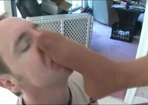 HOOTERS PANTYHOSE WORSHIP