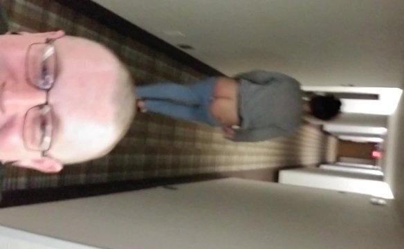 Ass and pussy in the hallway Behind the scenes at the hotel part 2