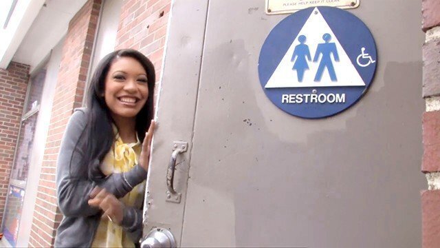 Ebony Teen Rhianna Ryan Sucks Fucks White Gloryhole