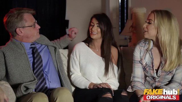 Fake Neighbourhood Married couple from next door show their tape