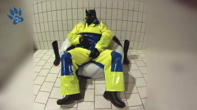 pawing Pros Extreme waterproof gear