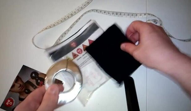 BOMBA ballstretcher MAGNETIC INOX METAL (Club-des-branleurs.fr)