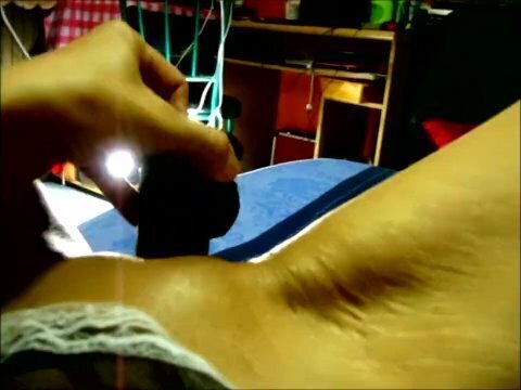 Lee & Toni. black dildo