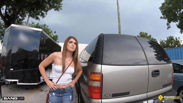 Roadside Teen Fucks Mechanic Discount