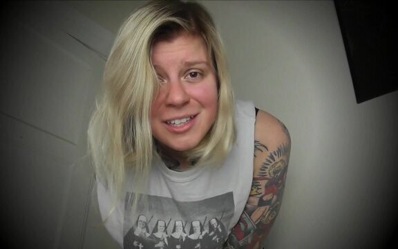 GIVING WEDGIE HUMILIATING