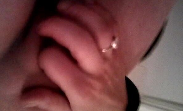 NICOLE PORSCHE HORNY FINGER FUCK