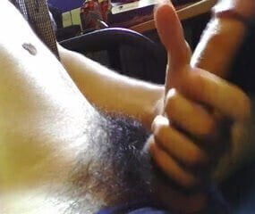 Playing with my cock !