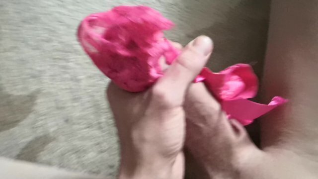 Кончил женские трусики