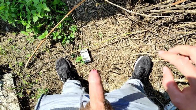 risky outdoor jerk off behind the garages