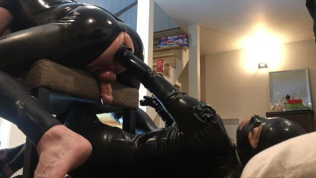PREVIEW OF ANAL FISTING MY SLAVE BY LATEX MISTRESS SASHA