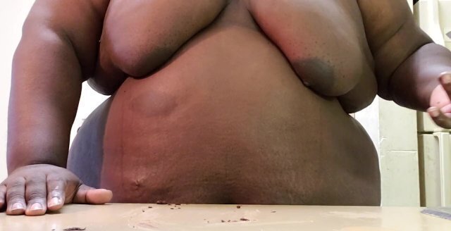 Belly cake