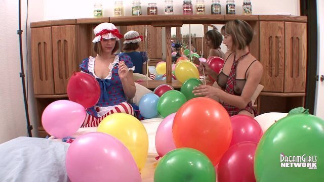 Costumed Looner Freaks Blow Balloons Them