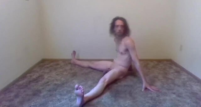 Nude Exercises Views, Artists, Fitness Porn): Spread Touches