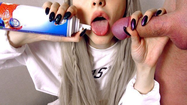 Delicious breakfast with cute blonde. Food play oral Creampie (cim)