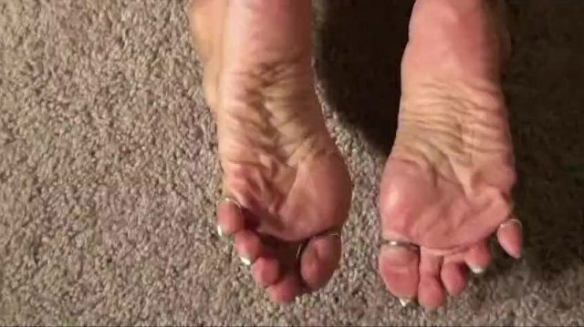 Pointed Toenails Shapely Feet