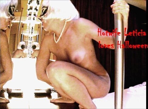 Cuckold MILF moans like little bitch stage