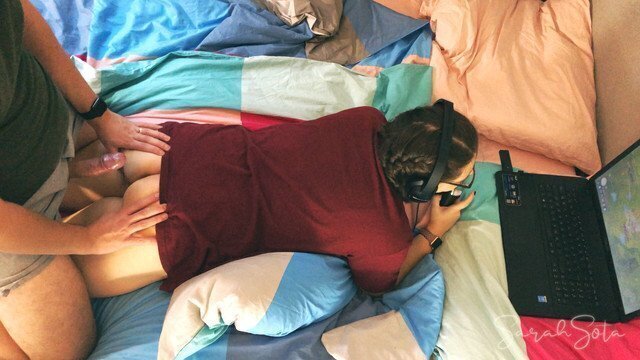 cumshot chubby gamer girl after prone bone fuck