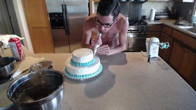 Chaturbate Baking Show Making Cake