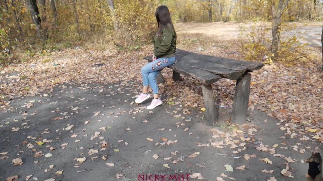 Whore suck payment near road parking