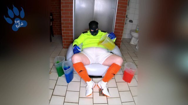 Soccer Gunge making (colourful) mess happy ending)