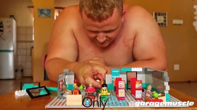 Vore Giant Destroys Grocery Store Devours Littles