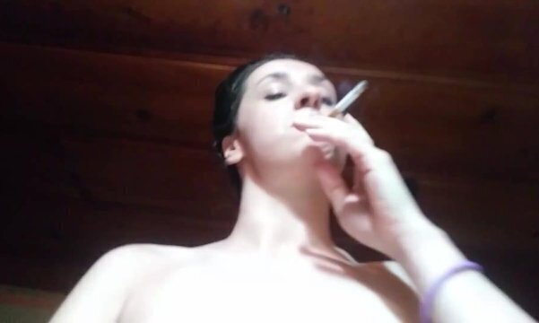 Smoking Jewels, Smoking Fetish, Smoking Riding, Dangling Hands Free