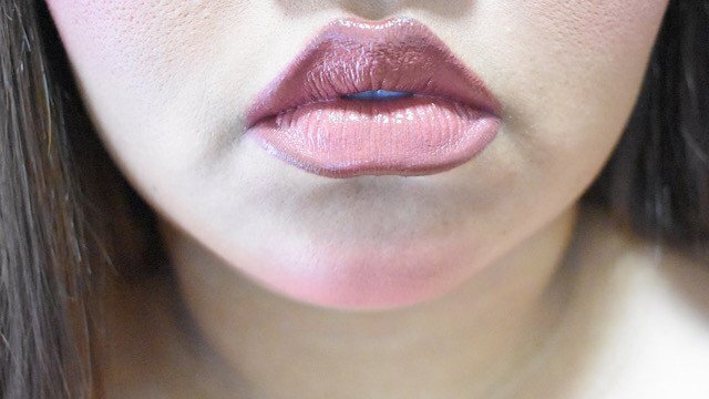 Pouty Lips: Naughty Talk Candid