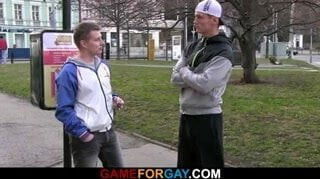 He easily seduces cute taxi driver 