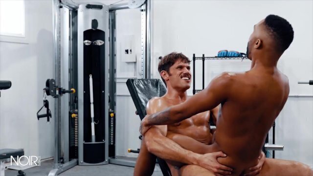 NoirMale Black gymrat deepthroats some white dick