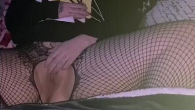 My GF’s resting..! My opportunity to taste 