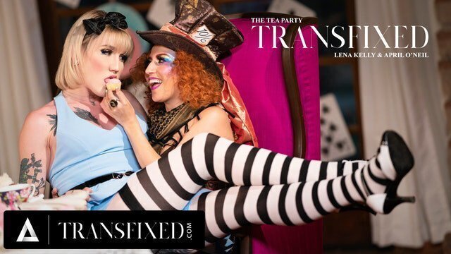 ADULT TIME Transfixed: Lena Kelly April O'Neil Party