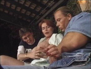 Redhead-BBW-Milf in Anal DP