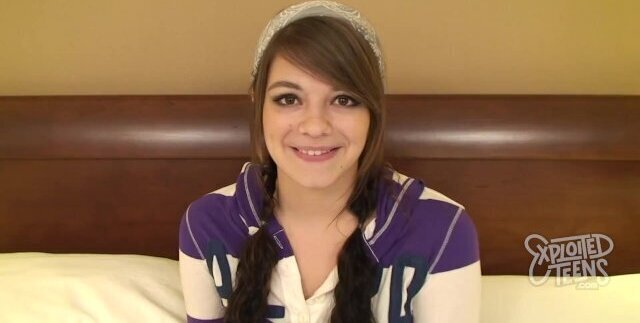 Teen with Boobs Rides Thick Dick Gets Facial