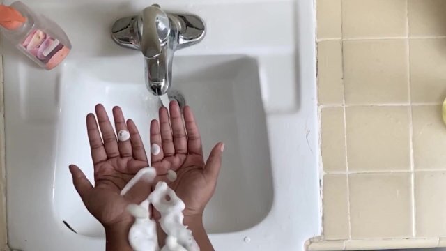 Splish Splash With Dash Pizzazz Tale Soaps