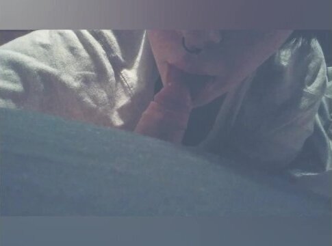 Cute FTM Suck and Stroke