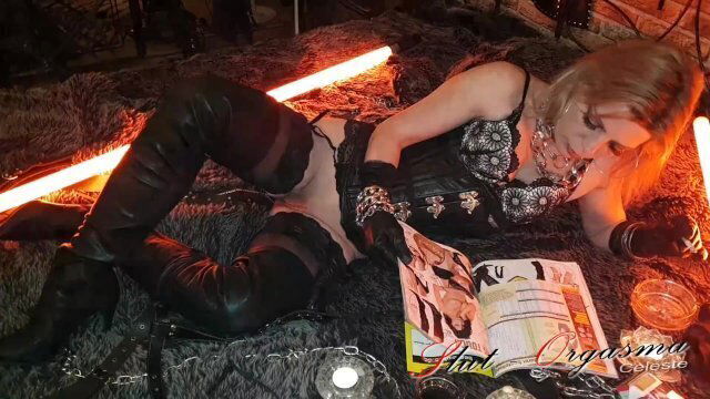 Whore Slut-Orgasma Celeste waiting customer home